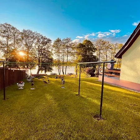 Appartement Am Haussee Feldberger Seenlandschaft